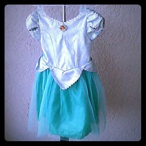 Disney costume size XS 4-5